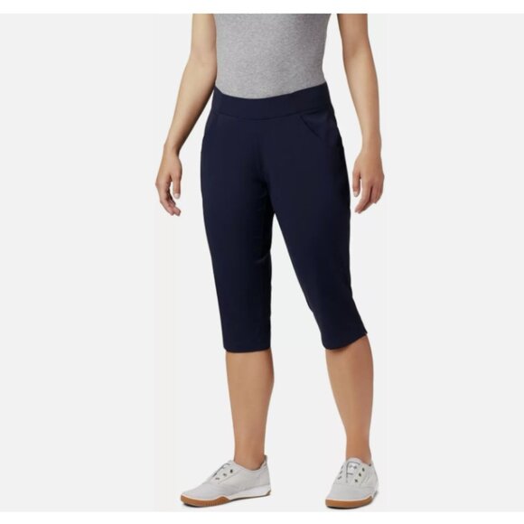 Columbia Women's Active Fit Omni-Shield Pull-On Capri Blue - Picture 2 of 4